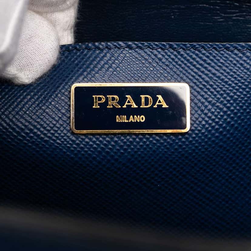 Prada Saffiano Cuir Front Pocket Convertible Tote Blue Leather Good condition - Box View