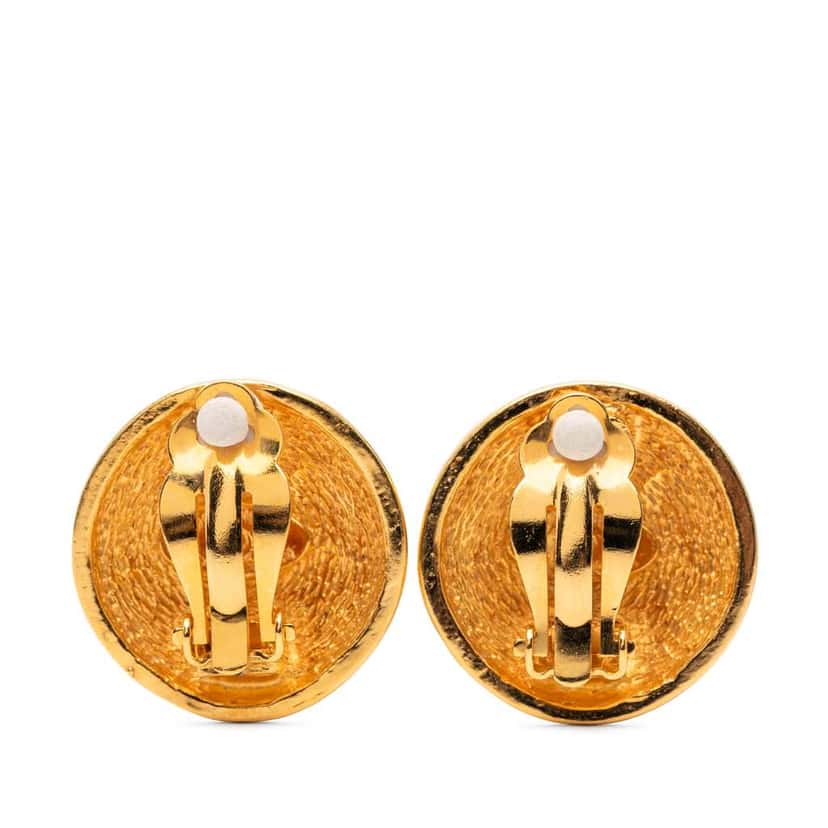 Chanel Gold Plated CC Quilted Round Clip On Earrings Gold Metal Good condition - Back View