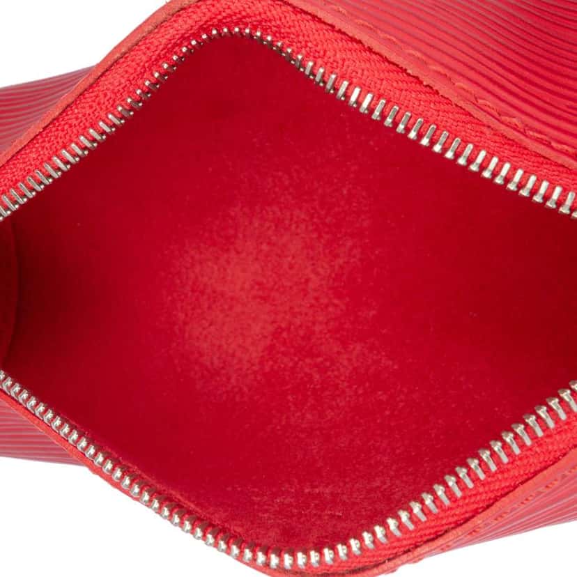 Louis Vuitton Epi Pochette Papillon Red Leather Good condition - Model View