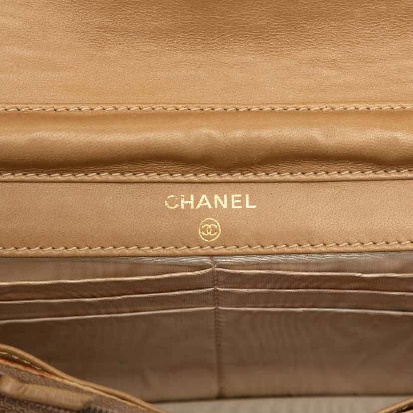 Chanel CC Caviar Wallet On Chain Brown Leather Good condition - Box View