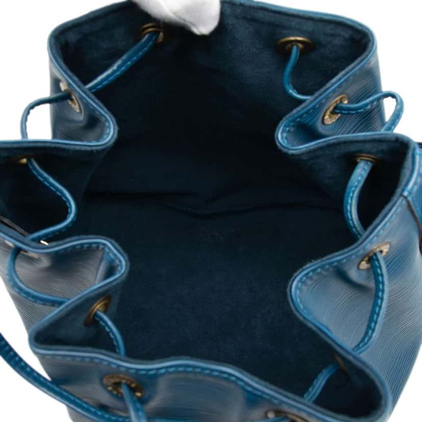 Louis Vuitton Epi Petit Noe Blue Leather Good condition - Model View