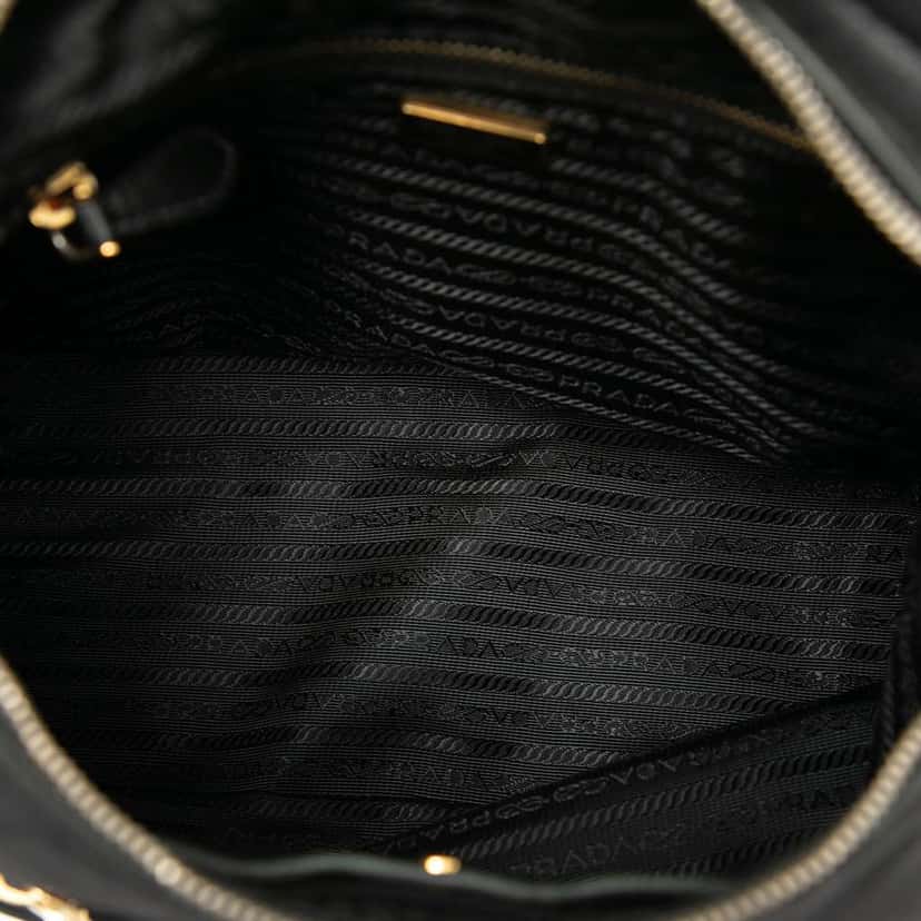 Prada Tessuto Shoulder Bag Black Good condition - Model View