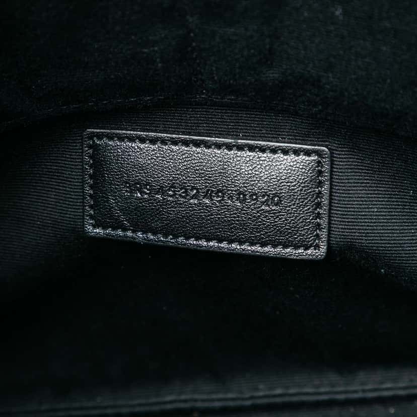 Saint Laurent Croc Embossed Leather Monogram Clutch Black Leather Very good condition - Box View