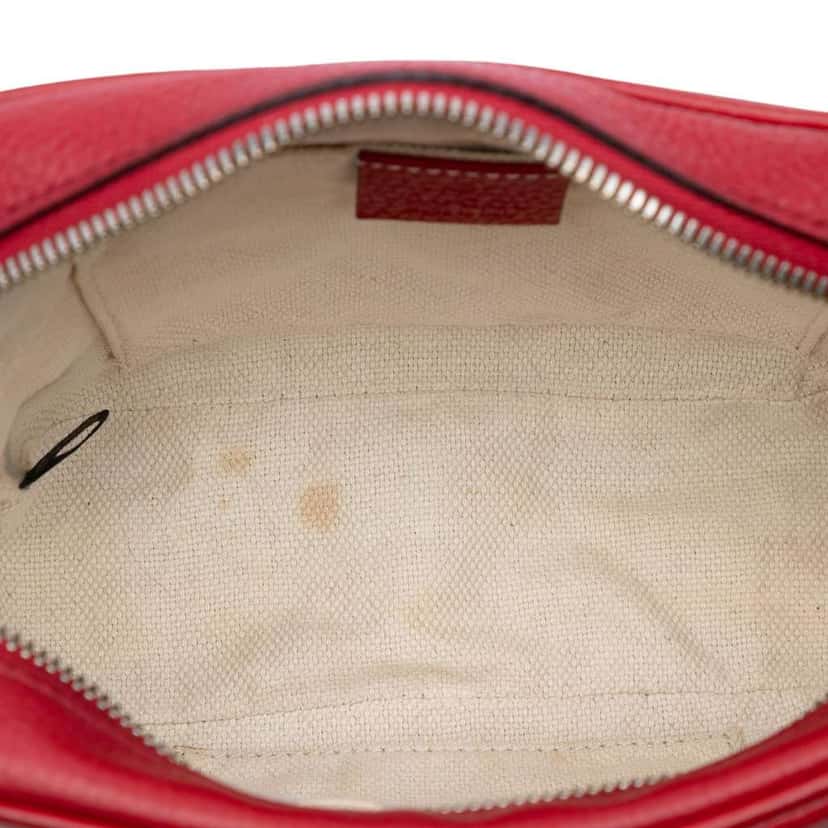 Gucci Leather Soho Disco Crossbody Red Leather Good condition - Model View