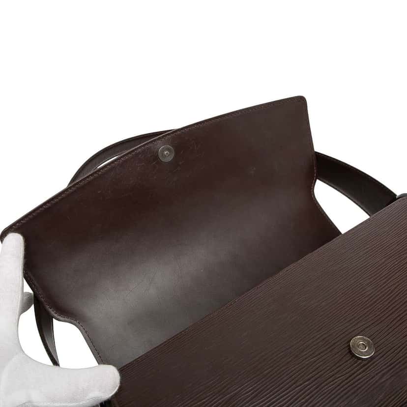 Louis Vuitton Epi Nocturne PM Brown Leather Good condition - Box View