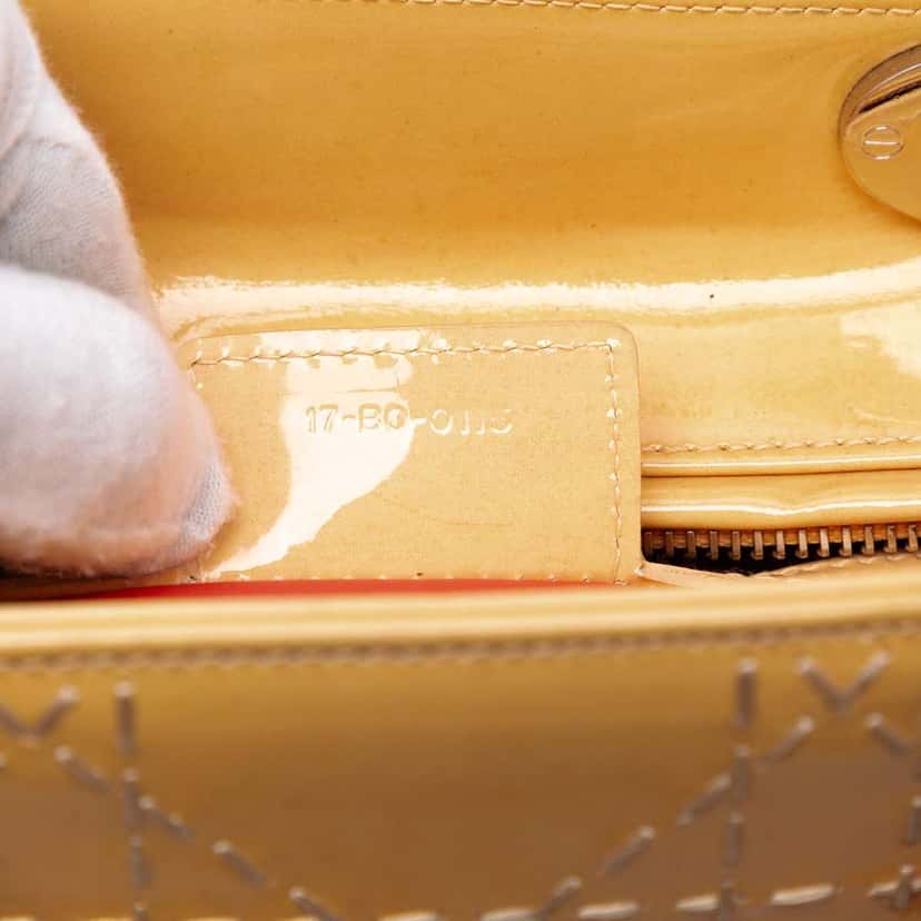 Dior Medium Ombre Patent Cannage Lady Dior Orange Leather Good condition - Box View