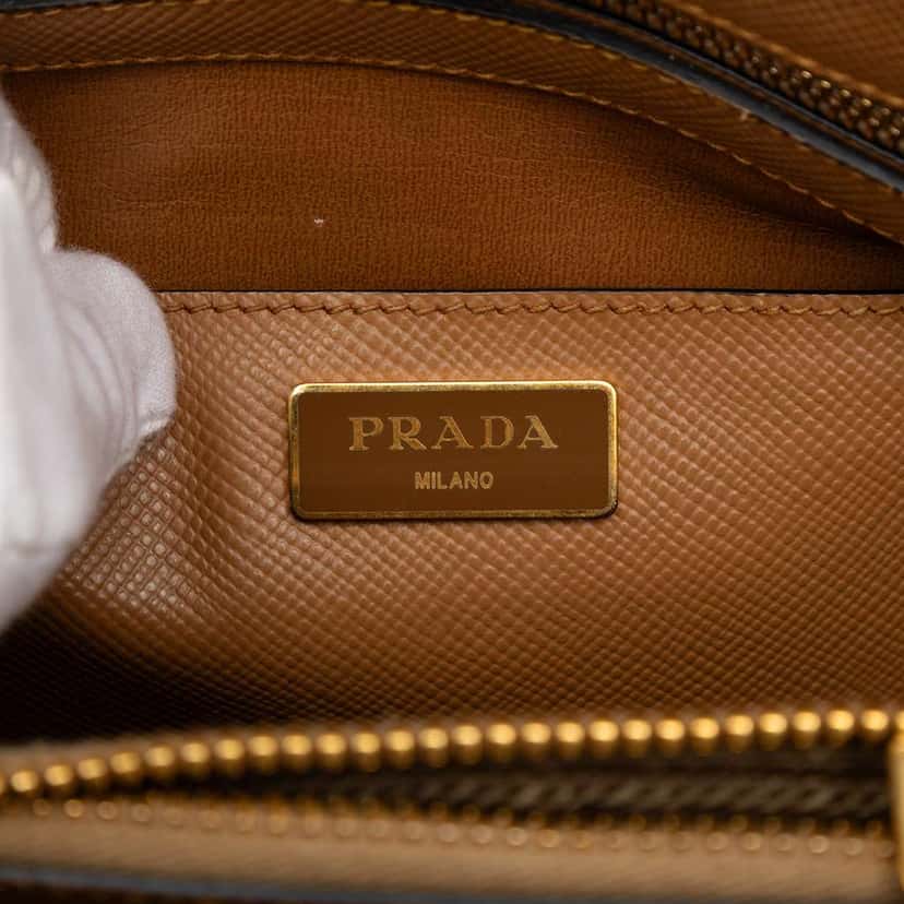 Prada Saffiano Cuir Dome Bag Brown Leather Good condition - Box View