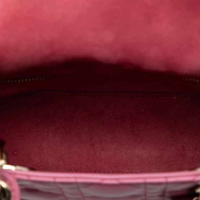 Dior Small Gradient Lambskin Cannage Lady Dior Pink Leather Good condition - Model View