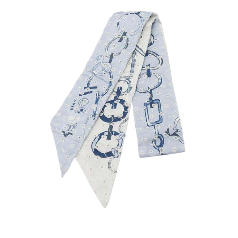 Hermès Do Re Boucles Broderie Anglaise Embroidered Silk Twilly Scarf White Silk Very good condition - Front View