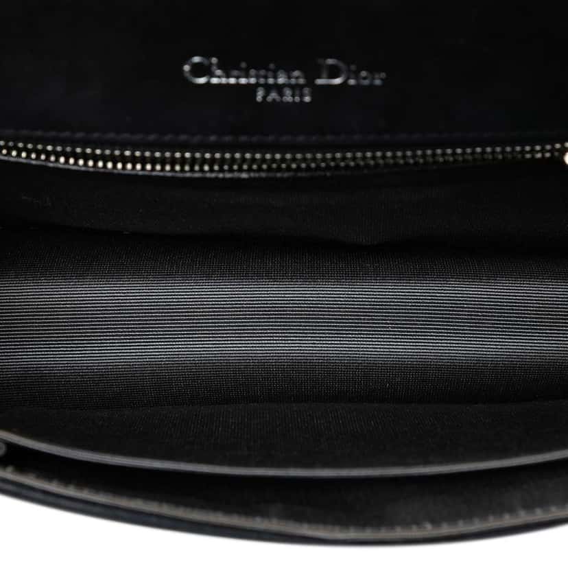 Dior Small Lambskin Diorama Flap Black Leather Good condition - Model View