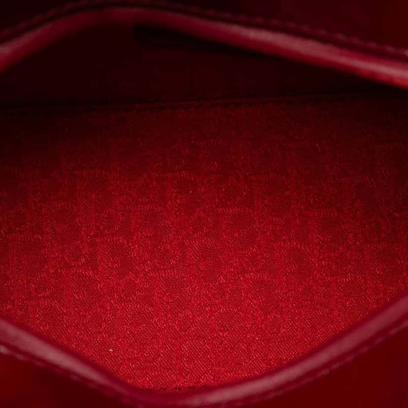 Dior Medium Patent Cannage Lady Dior Red Leather Good condition - Model View