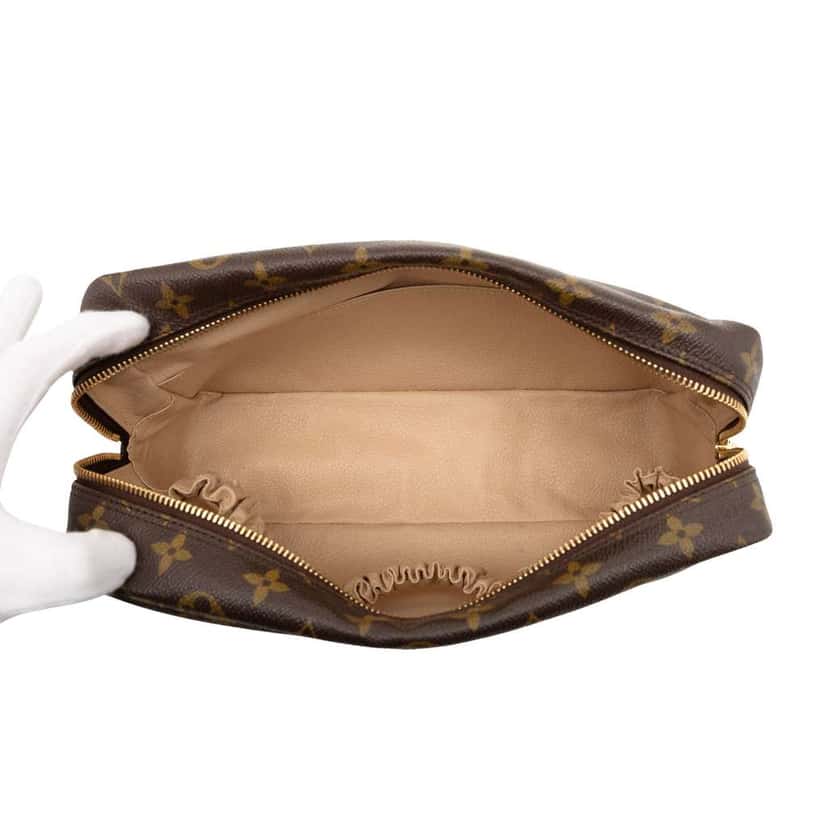 Louis Vuitton Monogram Trousse Toilette 28 Brown Good condition - Model View