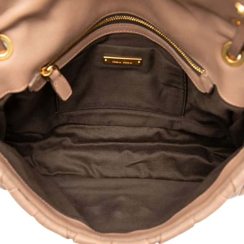 Miu Miu Matelasse Nappa Leather Chain Shoulder Bag Brown Leather Good condition - Model View