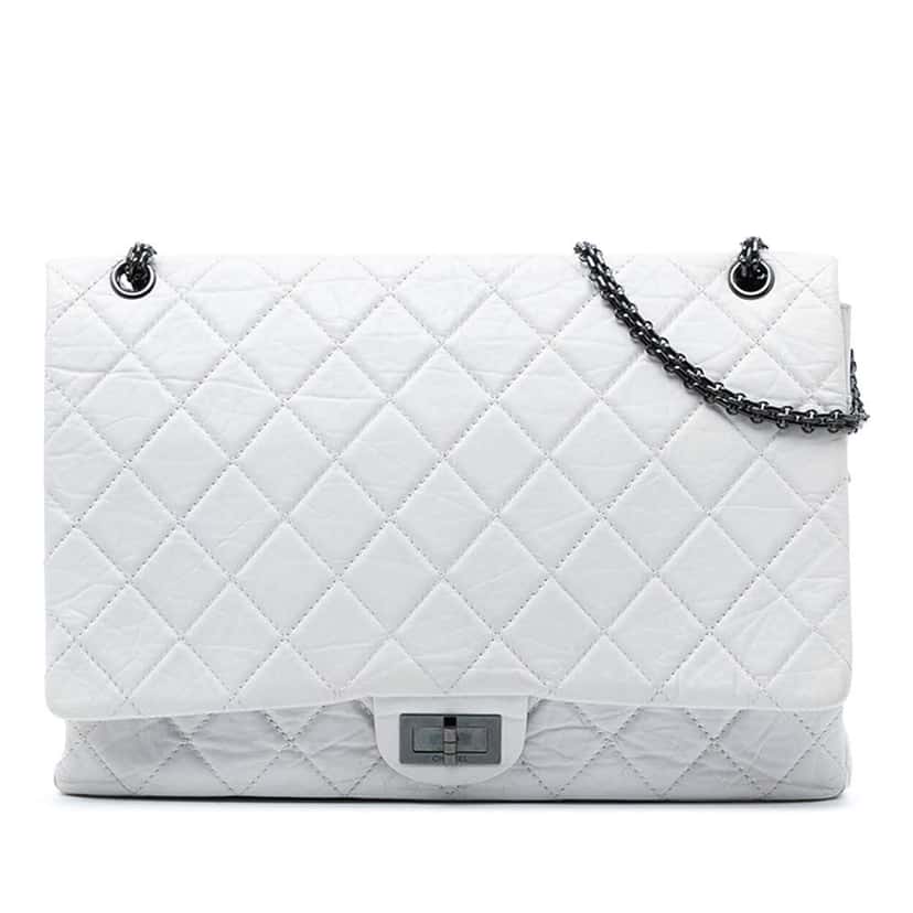 Chanel Maxi Quilted Aged Calfskin Reissue 2.55 Single Flap White Leather Good condition - Front View