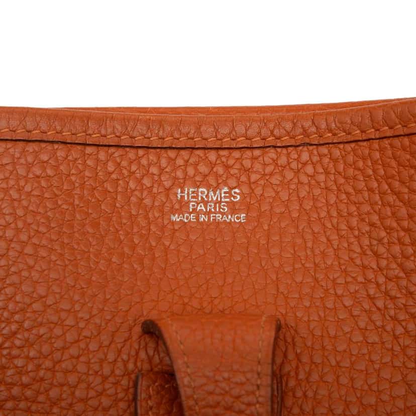 Hermès Clemence Evelyne III PM Orange Leather Good condition - Box View