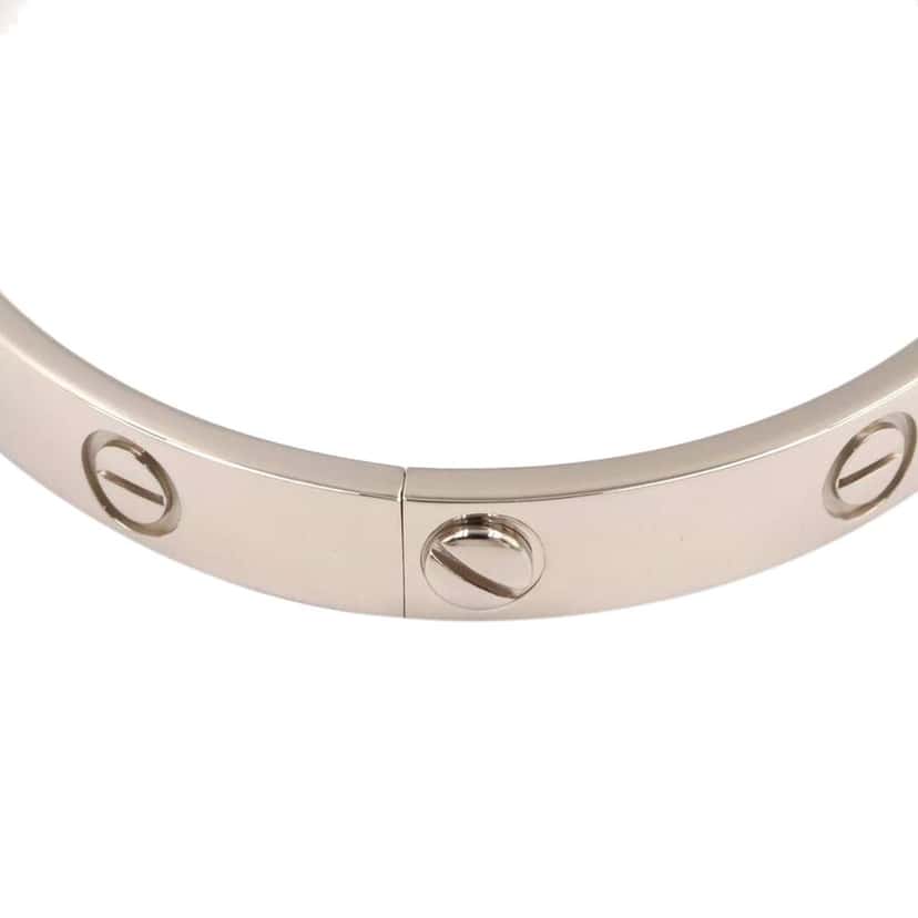 Cartier 18K White Gold Classic Love Bracelet Silver White Gold Good condition - Model View