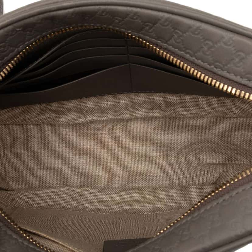 Gucci Microguccissima Bree Crossbody Grey Leather Good condition - Model View