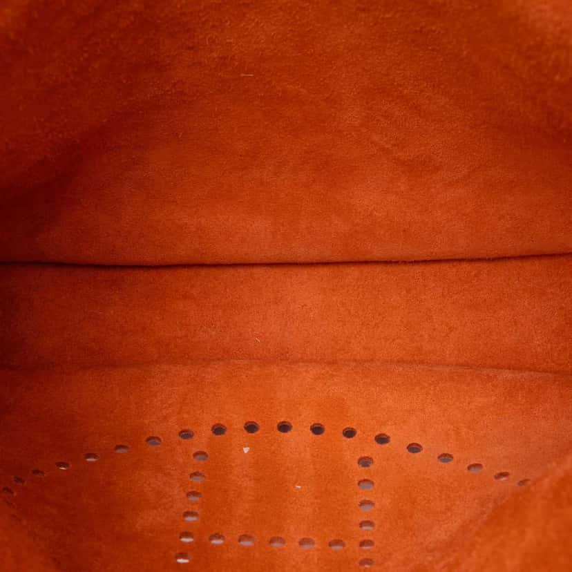 Hermès Clemence Evelyne III GM Orange Leather Good condition - Model View