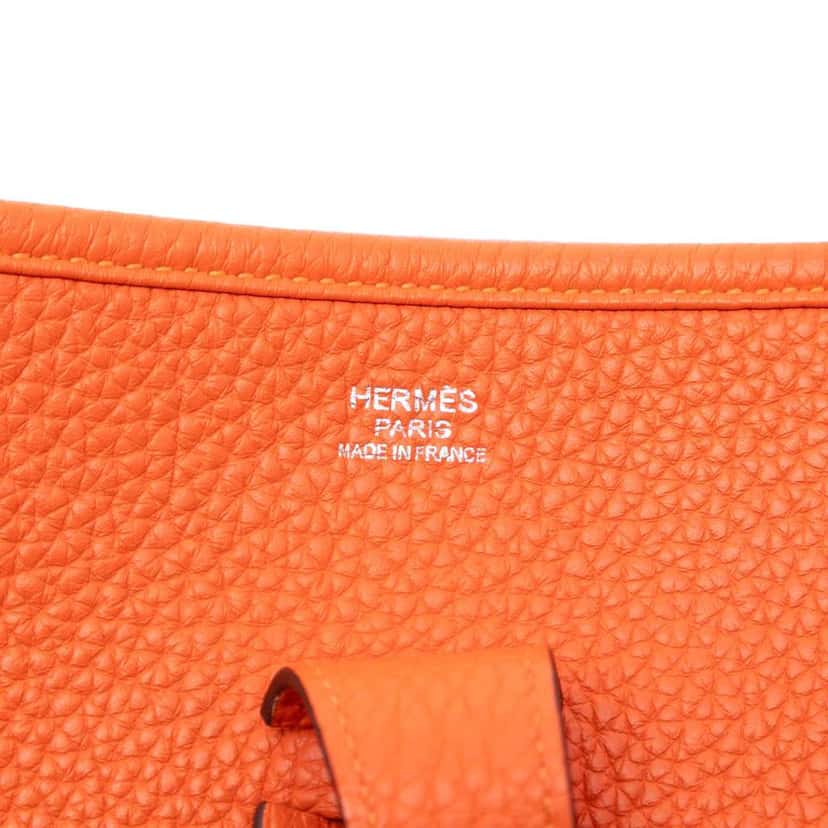 Hermès Clemence Evelyne III GM Orange Leather Good condition - Box View