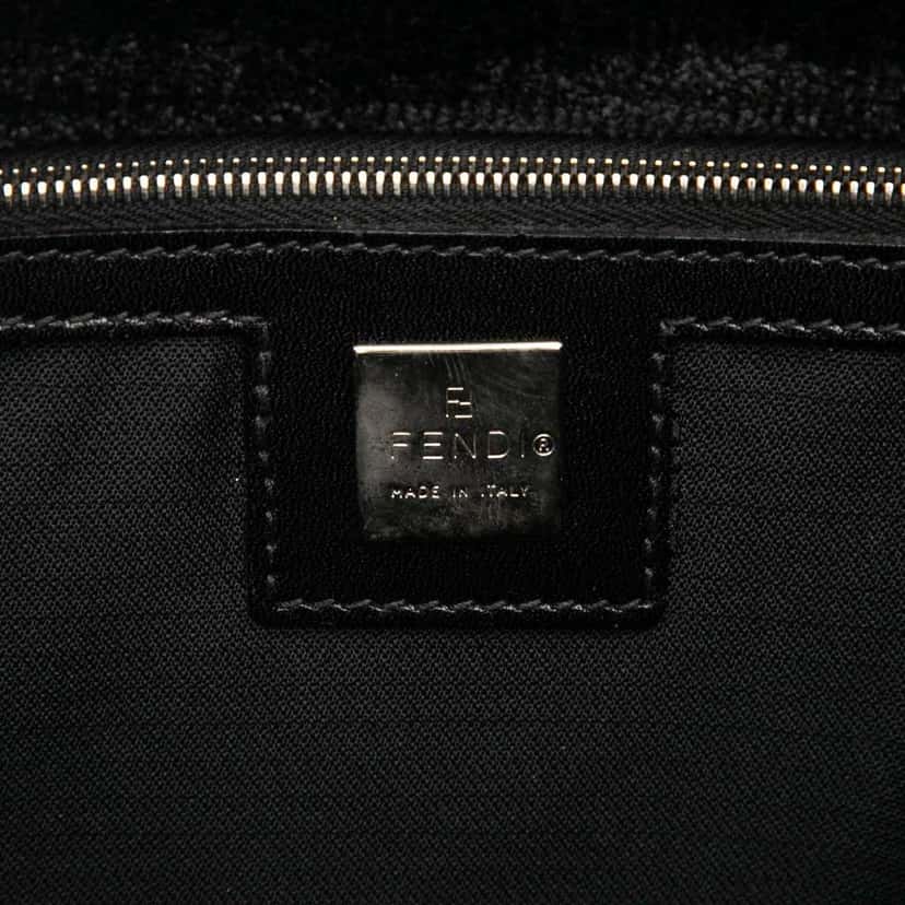 Fendi Velour Logo Tote Black Velvet Good condition - Model View