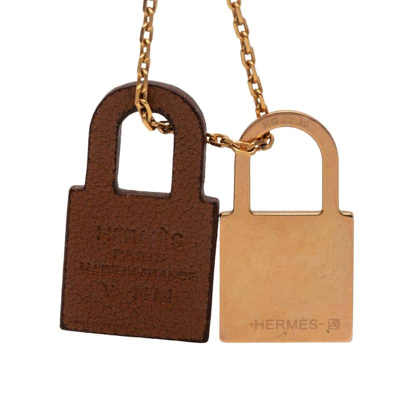 Hermès Gold Plated Swift O Kelly Pendant Necklace Gold Metal Good condition - Inside View