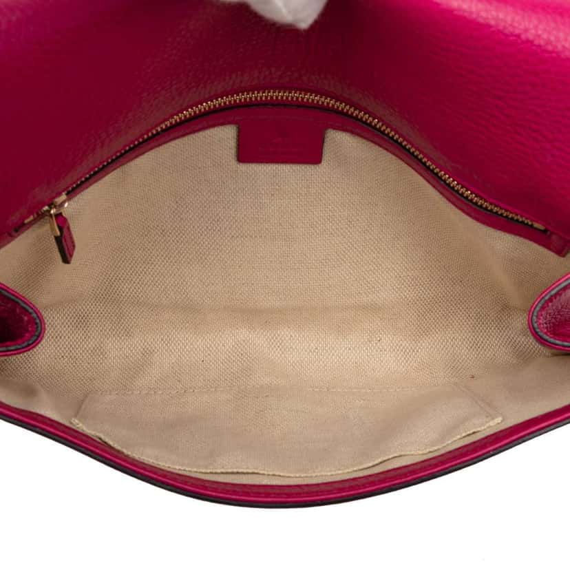 Gucci Leather Soho Disco Clutch Pink Leather Good condition - Model View