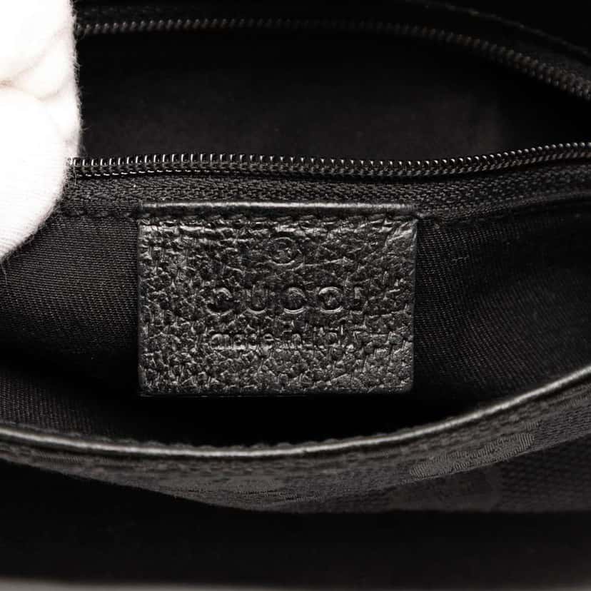 Gucci GG Canvas Belt Bag Black Canvas Very good condition - Box View