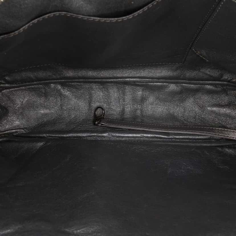 Chanel Large Metallic Quilted Aged Calfskin Reissue Camera Bag Grey Leather Good condition - Model View