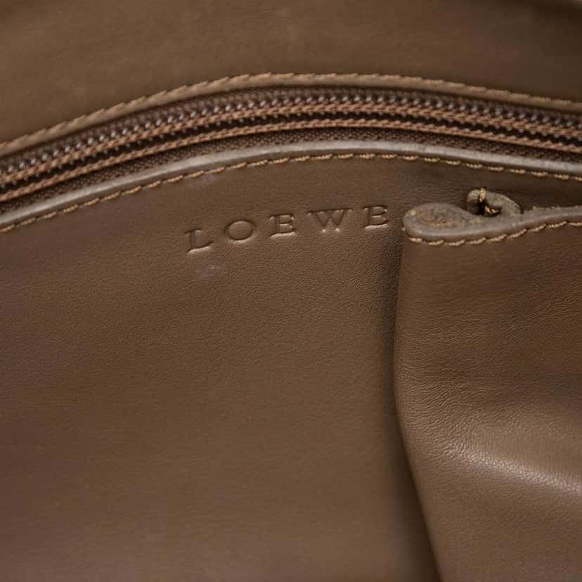 Loewe Suede Anagram Shoulder Bag Brown Leather Good condition - Box View