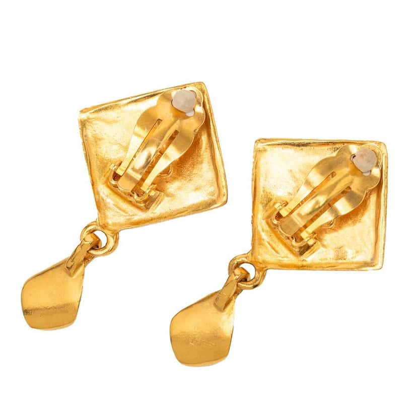 Chanel Gold Plated CC Rhombus Swing Clip On Earrings Gold Metal Good condition - Back View
