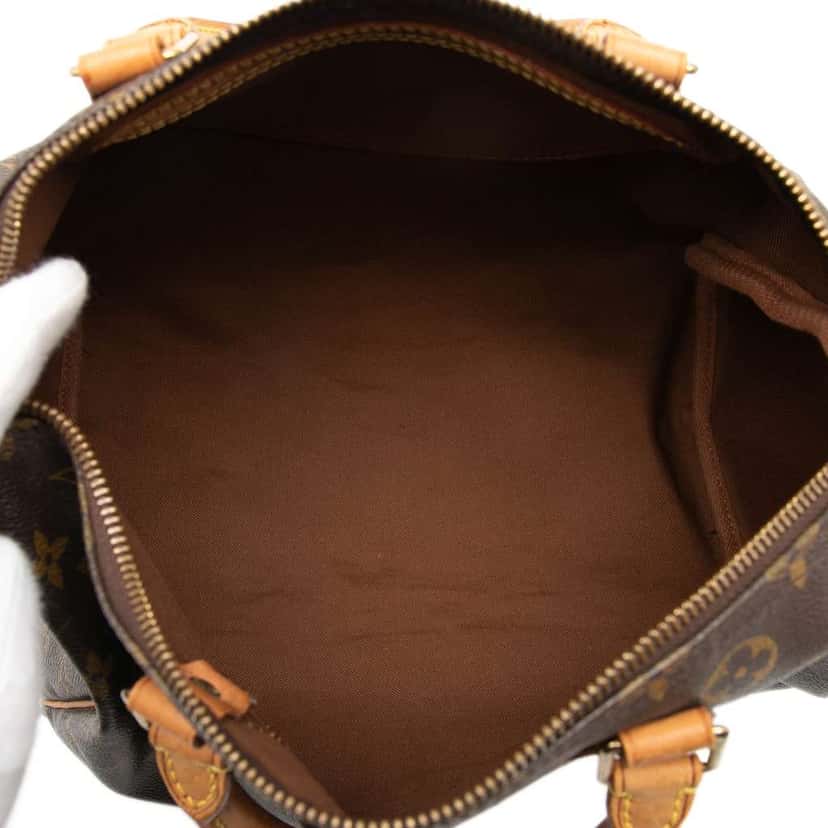 Louis Vuitton Monogram Speedy 30 Brown Fair condition - Model View