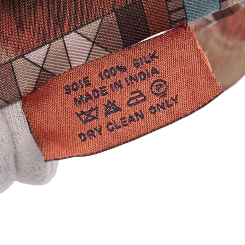 Hermès Beaded Pelages et Camouflage Precieux Silk Twilly Scarf Brown Silk Good condition - Inside View