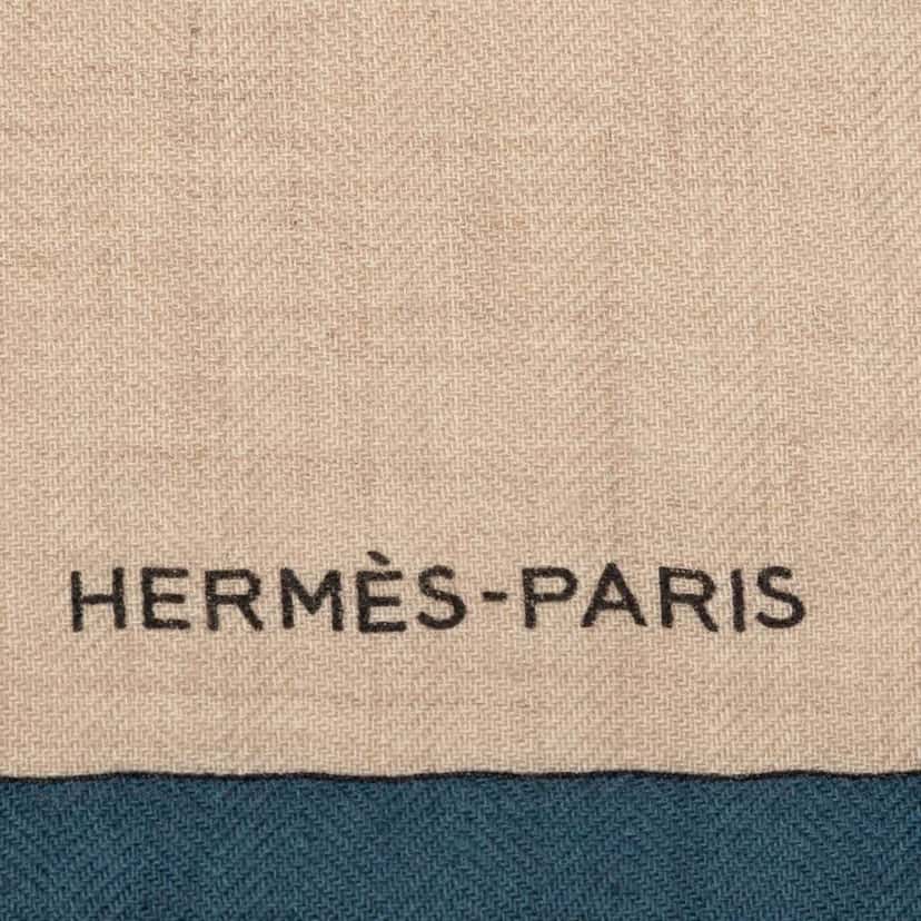 Hermès Pour Sortir Cashmere Silk Scarf Brown Wool Good condition - Inside View