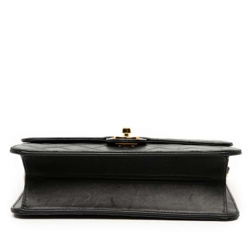 Chanel Small CC Quilted Lambskin Single Flap Black Leather Good condition - Inside View