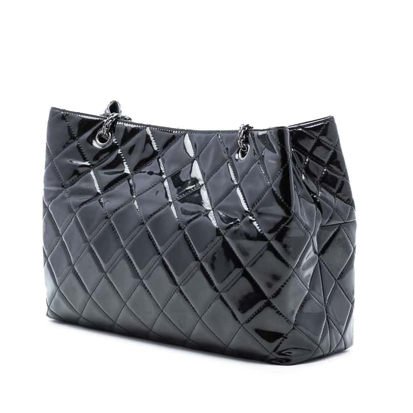 Chanel Quilted Patent Reissue 2.55 Tote Black Leather Good condition - Back View
