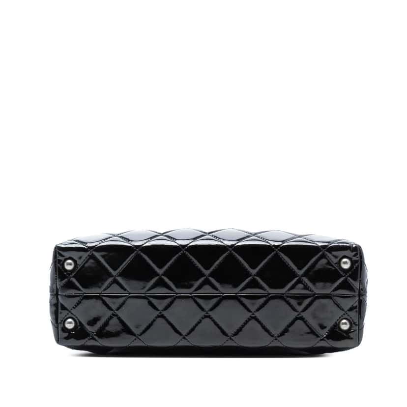 Chanel Quilted Patent Reissue 2.55 Tote Black Leather Good condition - Inside View