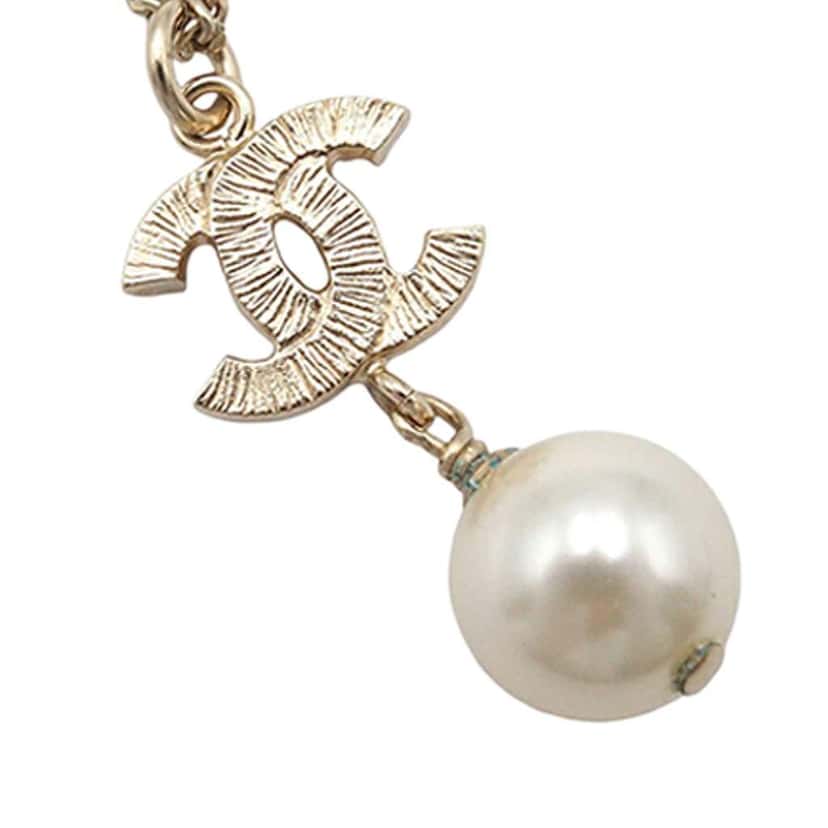 Chanel Gold Plated CC Rhinestone Faux Pearl Pendant Necklace Gold Metal Good condition - Inside View