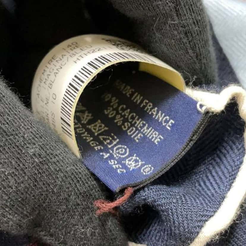 Hermès La Selle Imaginaire Cashmere Silk Shawl 140 White Wool Good condition - Inside View