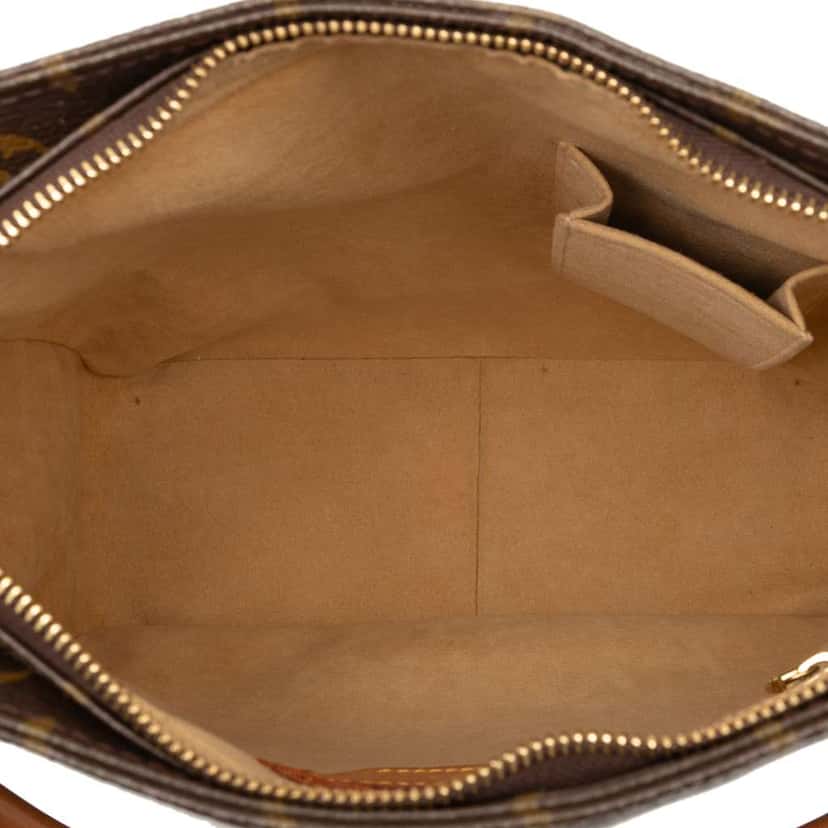 Louis Vuitton Monogram Looping GM Brown Good condition - Model View