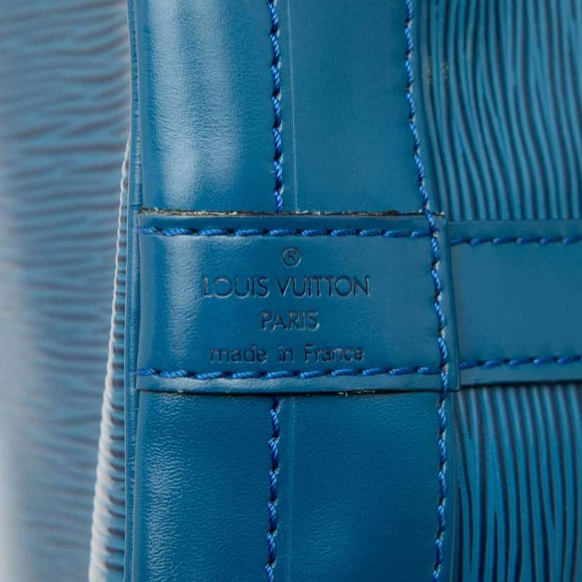Louis Vuitton Epi Noe GM Blue Leather Good condition - Box View