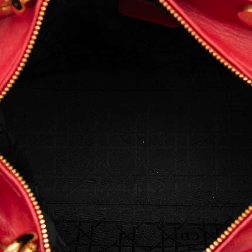 Dior Medium Lambskin Cannage Lady Dior Red Leather Very good condition - Model View