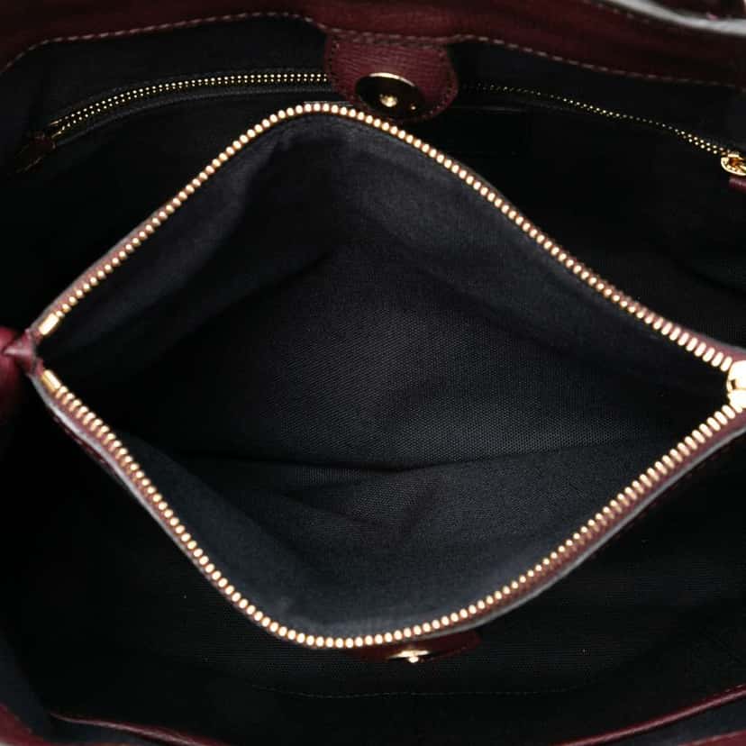 Burberry Medium Leather and House Check Banner Satchel Red Leather Good condition - Model View