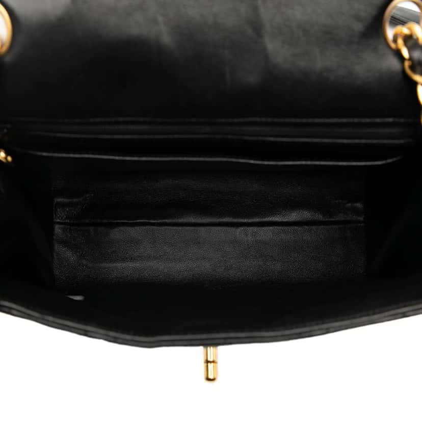 Chanel Small Square Lambskin Straight Single Flap Black Leather Very good condition - Model View