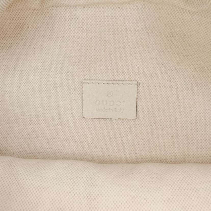 Gucci Leather Logo Belt Bag White Leather Very good condition - Box View