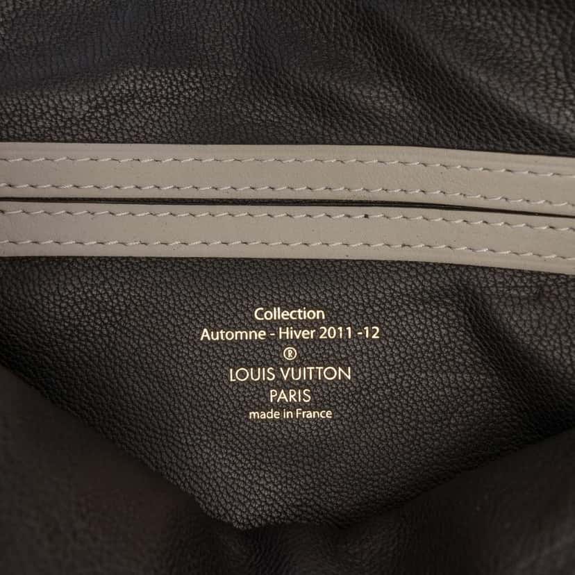 Louis Vuitton Cuir Obsession Lockit BB Grey Leather Good condition - Box View