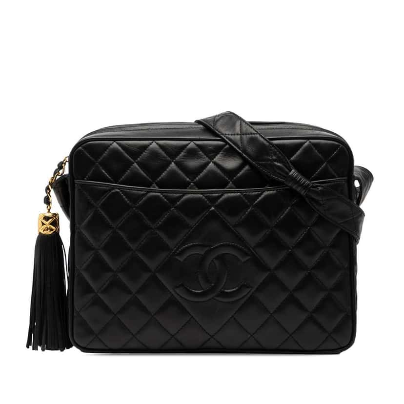 Chanel CC Quilted Lambskin Tassel Camera Bag Black Leather Good condition - Front View