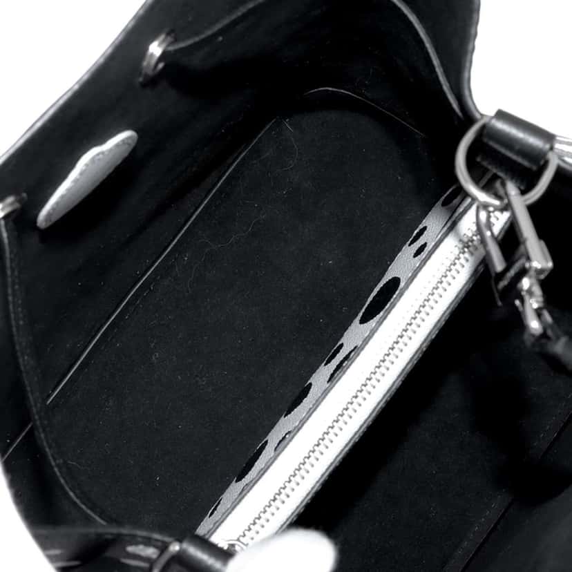 Louis Vuitton Yayoi Kusama Monogram Giant Empreinte Infinity Dots NeoNoe MM Black Leather Good condition - Inside View