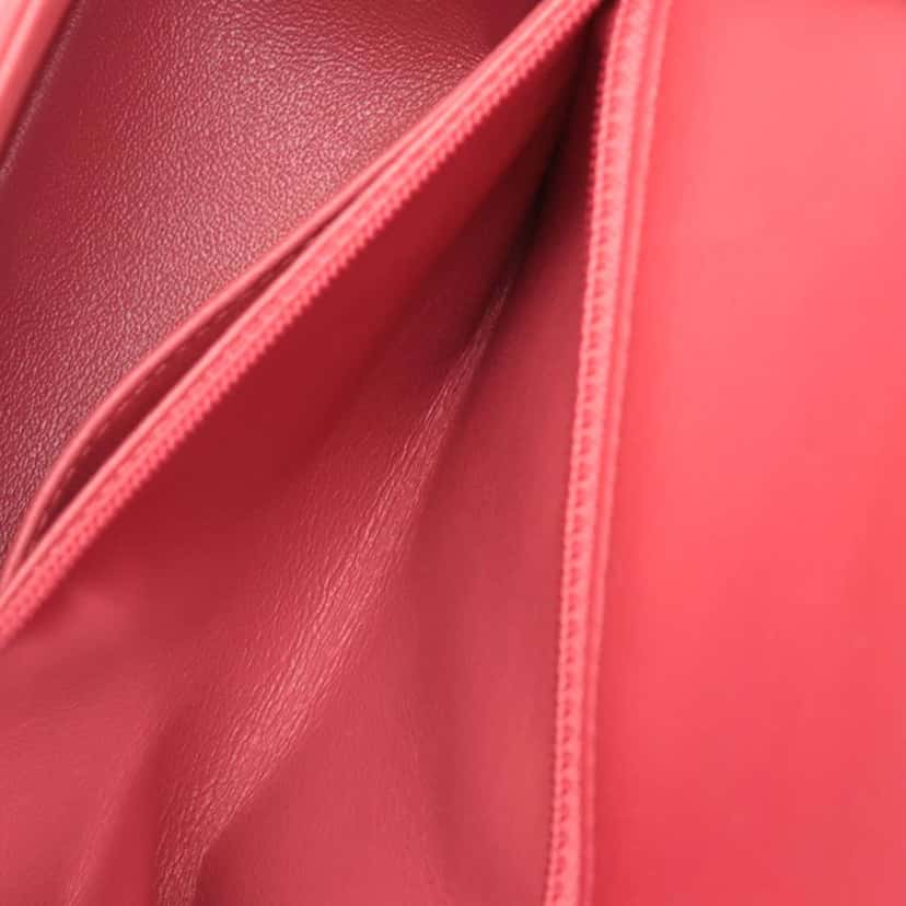 Chanel Mini Rectangular Classic Lambskin Single Flap Pink Leather Good condition - Model View