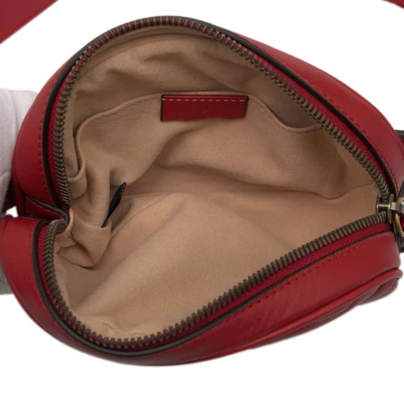 Gucci GG Marmont Matelasse Leather Belt Bag Red Leather Very good condition - Model View