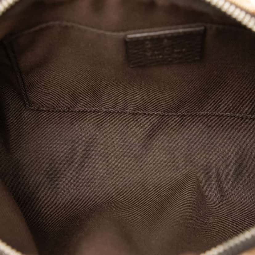 Gucci GG Canvas Belt Bag Brown Canvas Good condition - Model View